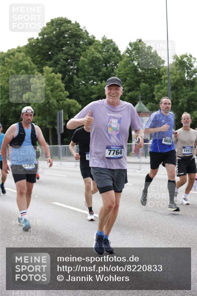 29.06.2025 - hella hamburg halbmarathon Jannik Wohlers http://msf.ph/oto/8220833 29.06.2025 10:27:18 Lombardsbrücke 2080, 3389, 4372, 5177, 5285, 6214, 7764, 7978, 8085, 9688, 10158, 10412, 10413, 12823, 13043, 14206, 15607, 16569, 16804, 16838, 17427, 17791, 18012, 18301, 18626, 18766 meine-sportfotos.de