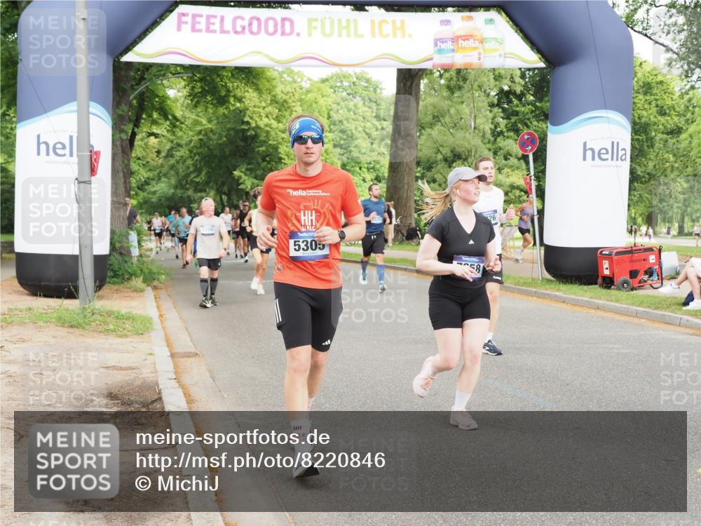 29.06.2025 - hella hamburg halbmarathon MichiJ http://msf.ph/oto/8220846 29.06.2025 10:48:45 Zwischen KM18-KM19 1188, 1568, 1726, 1823, 2582, 5299, 5305, 6602, 7658, 8730, 12125, 14574, 16128, 16145 meine-sportfotos.de