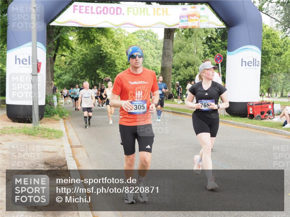 29.06.2025 - hella hamburg halbmarathon MichiJ http://msf.ph/oto/8220871 29.06.2025 10:48:45 Zwischen KM18-KM19 1188, 1568, 1726, 1823, 2582, 5299, 5305, 6602, 7658, 8730, 12125, 14574, 16128, 16145 meine-sportfotos.de
