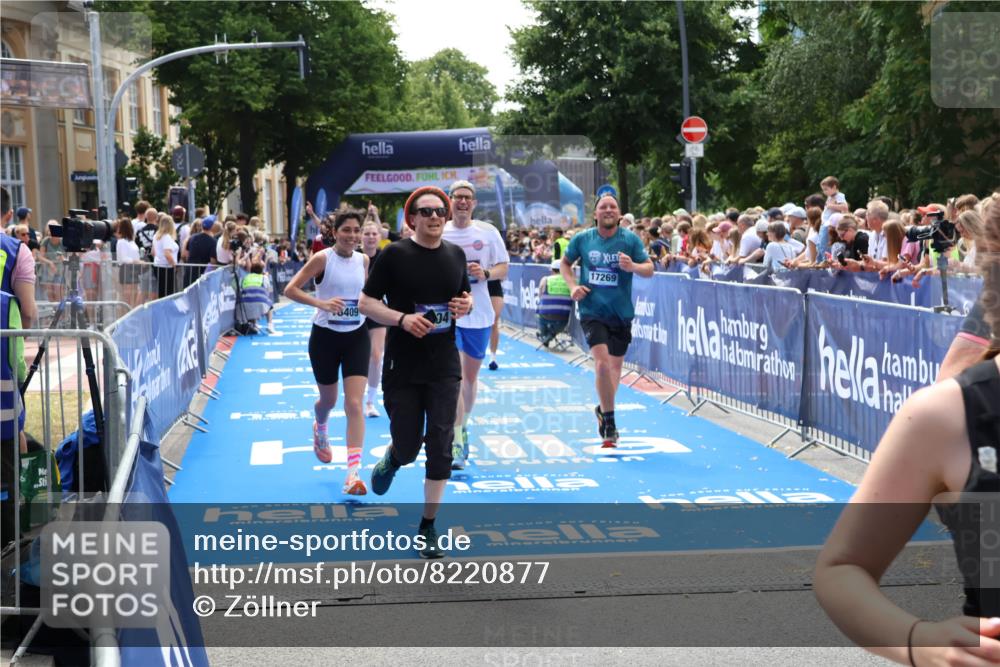 29.06.2025 - hella hamburg halbmarathon Zöllner http://msf.ph/oto/8220877 29.06.2025 11:26:11 Ziel 2479, 4166, 6736, 9104, 9327, 10050, 11248, 11989, 15948, 16038, 17269, 18172, 18385, 18409, 18661 meine-sportfotos.de