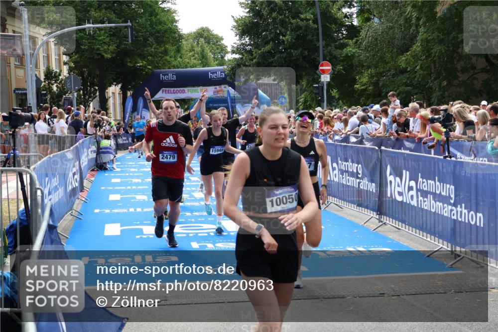 29.06.2025 - hella hamburg halbmarathon Zöllner http://msf.ph/oto/8220963 29.06.2025 11:26:14 Ziel 1005, 2479, 4166, 6736, 9327, 11248, 11989, 15948, 16504, 18172, 18385, 18661 meine-sportfotos.de