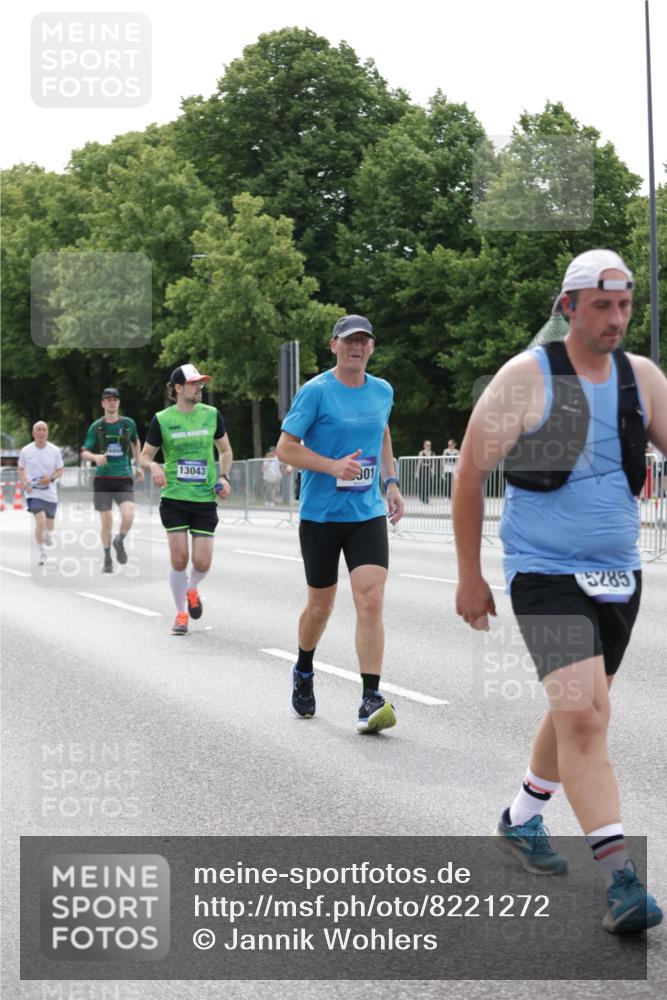 29.06.2025 - hella hamburg halbmarathon Jannik Wohlers http://msf.ph/oto/8221272 29.06.2025 10:27:20 Lombardsbrücke 2080, 3389, 5177, 6214, 7764, 7978, 8085, 9688, 10158, 10412, 10413, 12823, 13043, 13860, 14206, 15607, 16569, 16804, 16838, 17427, 17791, 18012, 18301, 18626 meine-sportfotos.de