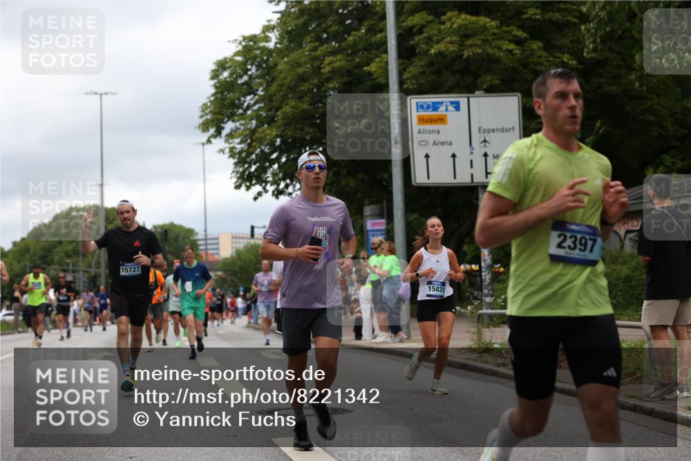 29.06.2025 - hella hamburg halbmarathon Yannick Fuchs http://msf.ph/oto/8221342 29.06.2025 10:46:05 20KM 2287, 2364, 2396, 2397, 2595, 2670, 2818, 4140, 4814, 5008, 5032, 5093, 5102, 5482, 6286, 6390, 6657, 7409, 7724, 7732, 8371, 8661, 8710, 8977, 9082, 9093, 9876, 10115, 11551, 11791, 12367, 12580, 13015, 13047, 13051, 13792, 14122, 14300, 14561, 15356, 15427, 15727, 15829, 15831, 16003, 16179, 16357, 16591, 17815, 17997, 18475, 18801, 18869, 18982 meine-sportfotos.de