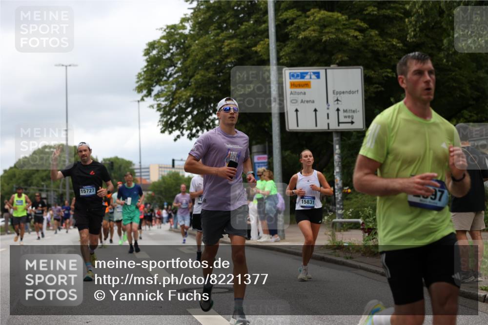 29.06.2025 - hella hamburg halbmarathon Yannick Fuchs http://msf.ph/oto/8221377 29.06.2025 10:46:06 20KM 2287, 2396, 2397, 2595, 2818, 4140, 4814, 5008, 5032, 5093, 5102, 5482, 6286, 6390, 6657, 7130, 7409, 7724, 7732, 8139, 8371, 8661, 8710, 8977, 9082, 9093, 9876, 10115, 11551, 11791, 12367, 12580, 13015, 13047, 13051, 13327, 13792, 14122, 14300, 14561, 15356, 15427, 15727, 15829, 15831, 16003, 16179, 16357, 16591, 17997, 18475, 18801, 18869, 18982 meine-sportfotos.de