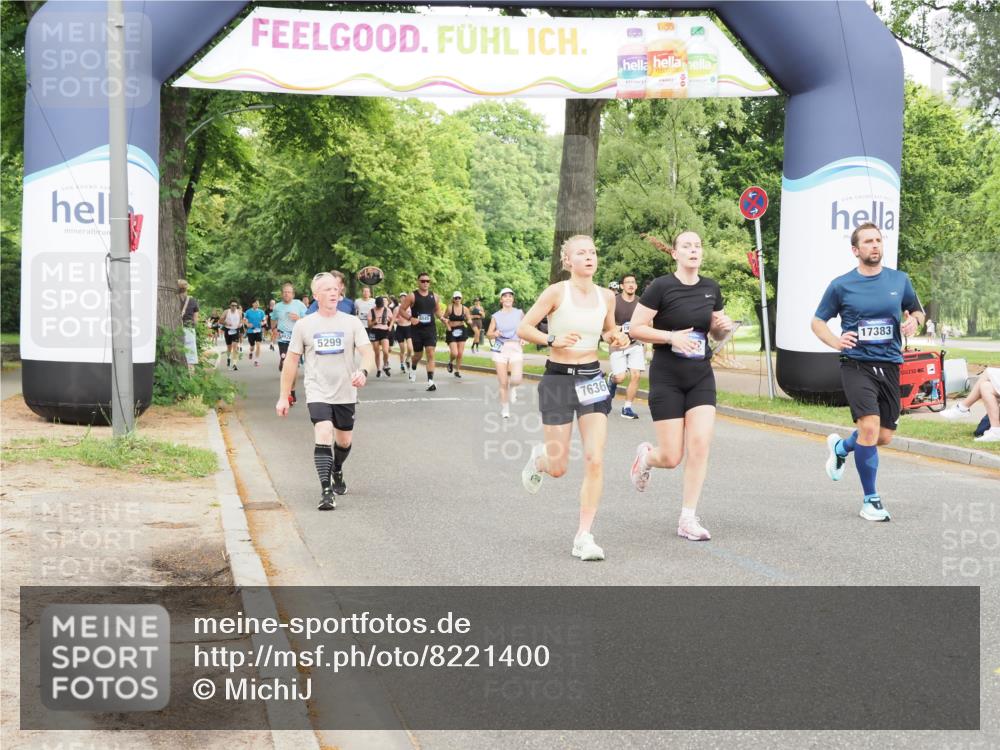 29.06.2025 - hella hamburg halbmarathon MichiJ http://msf.ph/oto/8221400 29.06.2025 10:48:48 Zwischen KM18-KM19 1726, 1823, 2582, 5299, 5305, 6602, 7636, 7658, 8730, 16128, 17383, 19242 meine-sportfotos.de