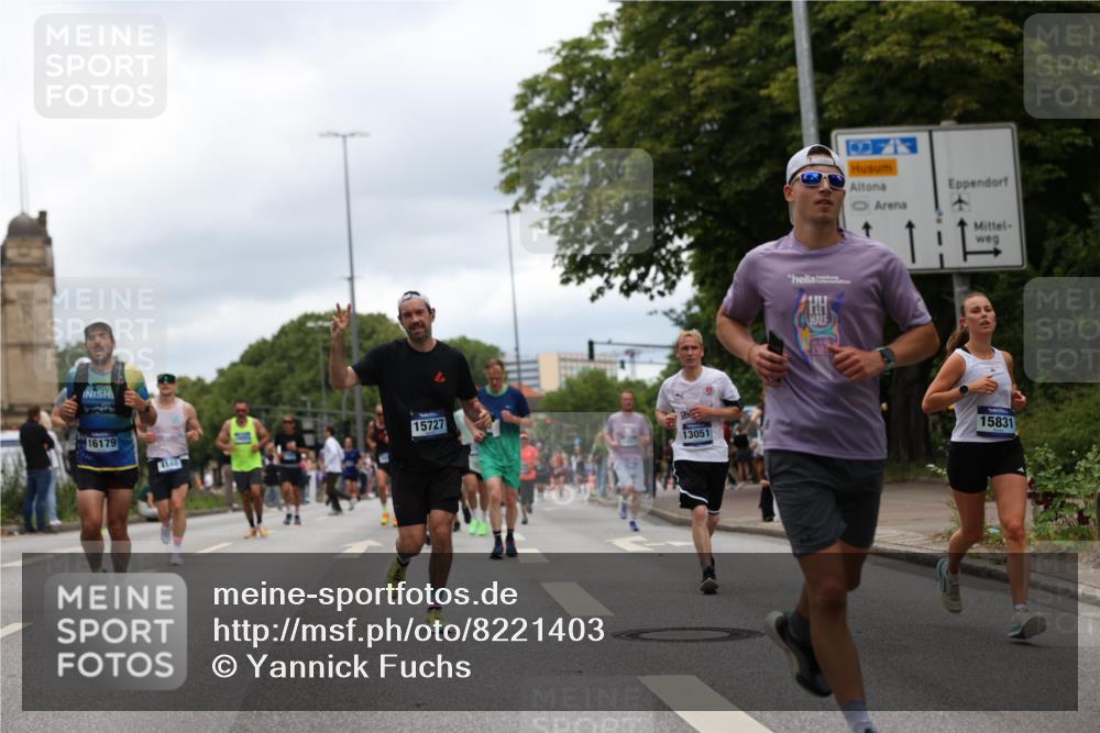 29.06.2025 - hella hamburg halbmarathon Yannick Fuchs http://msf.ph/oto/8221403 29.06.2025 10:46:06 20KM 2287, 2396, 2397, 2595, 2818, 4140, 4814, 5008, 5032, 5093, 5102, 5482, 6286, 6390, 6657, 7130, 7409, 7724, 7732, 8139, 8371, 8661, 8710, 8977, 9082, 9093, 9876, 10115, 11551, 11791, 12367, 12580, 13015, 13047, 13051, 13327, 13792, 14122, 14300, 14561, 15356, 15427, 15727, 15829, 15831, 16003, 16179, 16357, 16591, 17997, 18475, 18801, 18869, 18982 meine-sportfotos.de