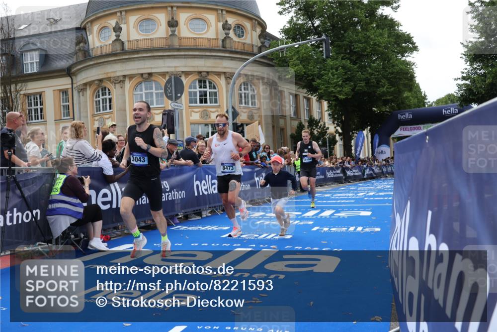 29.06.2025 - hella hamburg halbmarathon Strokosch-Dieckow http://msf.ph/oto/8221593 29.06.2025 10:29:11 Ziel 3043, 8473, 10171, 12287, 12337, 14395, 16157, 19194 meine-sportfotos.de