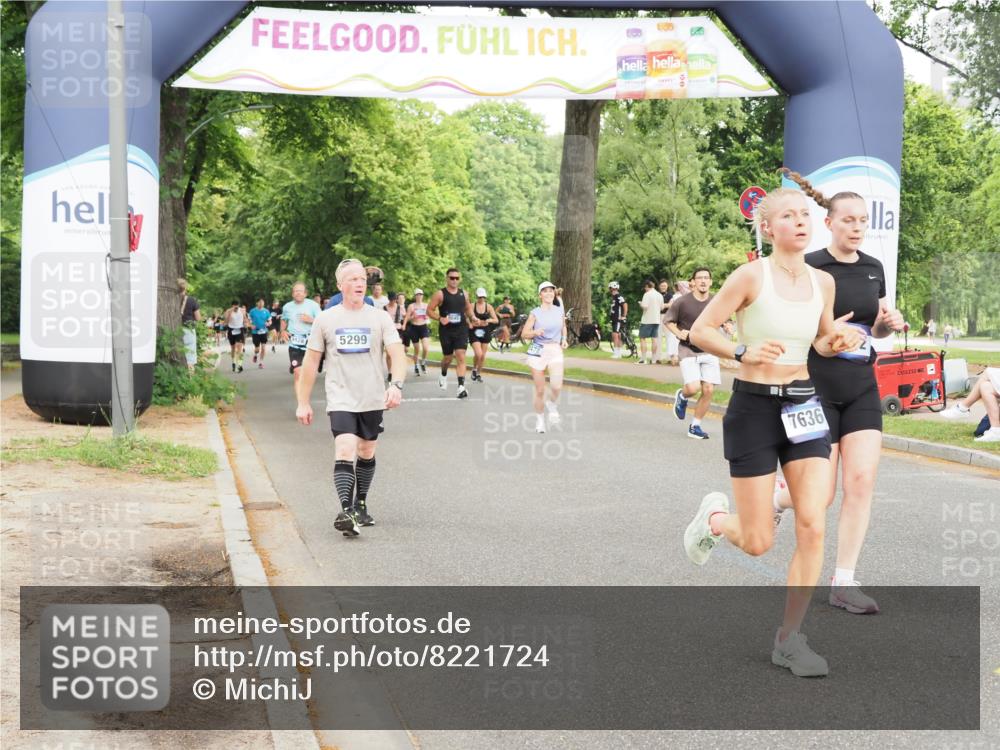 29.06.2025 - hella hamburg halbmarathon MichiJ http://msf.ph/oto/8221724 29.06.2025 10:48:49 Zwischen KM18-KM19 1726, 1823, 2582, 5299, 5305, 6602, 7636, 7658, 8730, 17383, 19242 meine-sportfotos.de