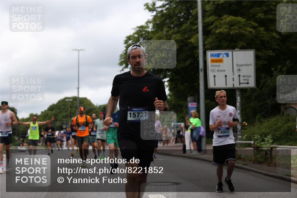 29.06.2025 - hella hamburg halbmarathon Yannick Fuchs http://msf.ph/oto/8221852 29.06.2025 10:46:08 20KM 2287, 2397, 2595, 4140, 4814, 4837, 5008, 5032, 5093, 5399, 5482, 6286, 6390, 6657, 7130, 7312, 7409, 7724, 7732, 8139, 8371, 8661, 8710, 8977, 9082, 9093, 9876, 10115, 11551, 12367, 12580, 13015, 13047, 13051, 13327, 13792, 14122, 14300, 14561, 15356, 15427, 15727, 15829, 15831, 16003, 16179, 16357, 16591, 17997, 18475, 18801, 18982 meine-sportfotos.de