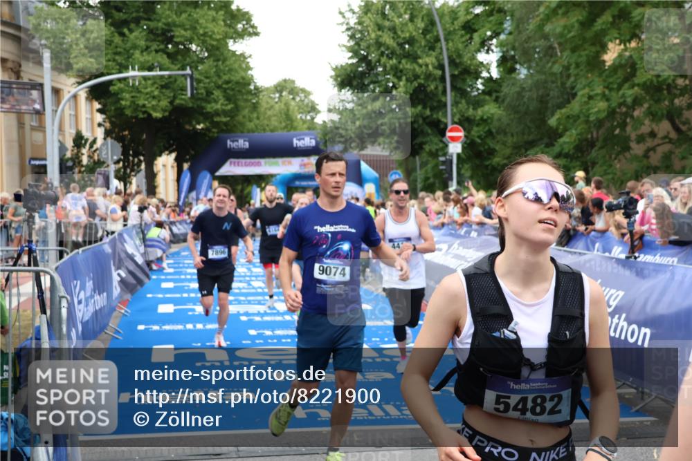 29.06.2025 - hella hamburg halbmarathon Zöllner http://msf.ph/oto/8221900 29.06.2025 10:52:24 Ziel 4140, 4419, 4587, 6164, 7896, 9074, 13211, 13707, 15144, 15446, 17773, 17997 meine-sportfotos.de