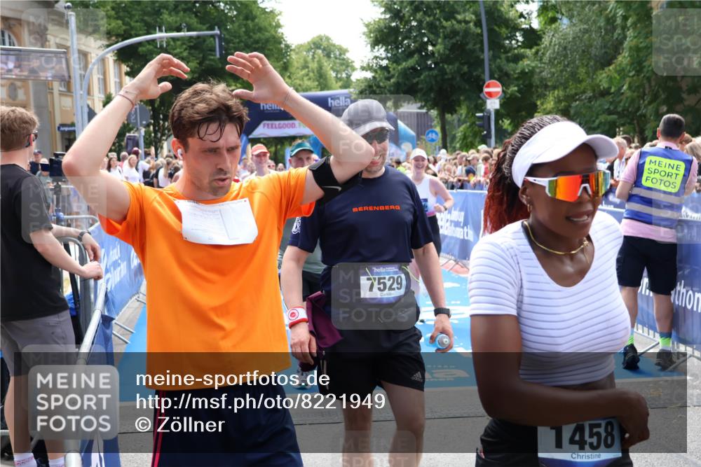 29.06.2025 - hella hamburg halbmarathon Zöllner http://msf.ph/oto/8221949 29.06.2025 11:26:55 Ziel 1011, 3003, 3529, 3591, 3592, 5122, 5759, 6598, 6640, 6663, 11092, 11668, 12041, 12043, 14053, 15104, 16381, 16457, 16735, 17416, 18278, 18610, 19124, 19125 meine-sportfotos.de