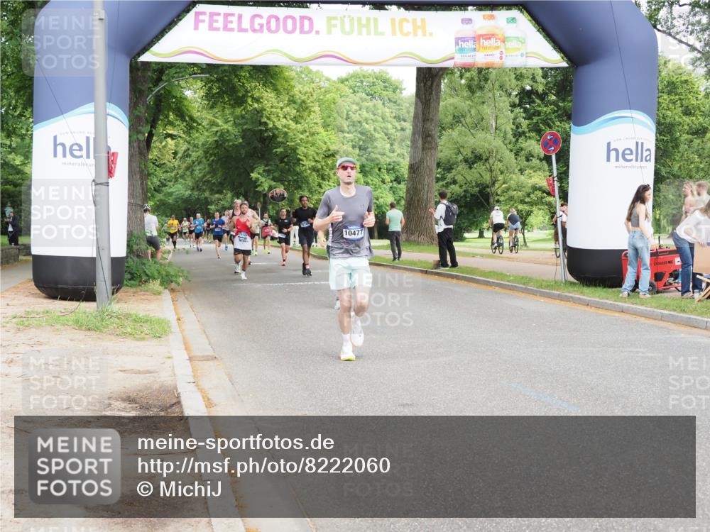 29.06.2025 - hella hamburg halbmarathon MichiJ http://msf.ph/oto/8222060 29.06.2025 10:24:32 Zwischen KM18-KM19 10477, 13252, 14629, 15621, 16123, 17022, 17643, 18183 meine-sportfotos.de