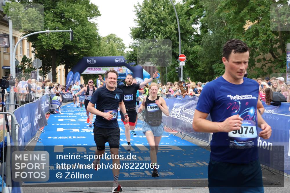 29.06.2025 - hella hamburg halbmarathon Zöllner http://msf.ph/oto/8222065 29.06.2025 10:52:25 Ziel 4140, 4419, 4587, 6164, 7896, 9876, 13015, 13211, 13707, 15144, 15446, 17773, 17997 meine-sportfotos.de