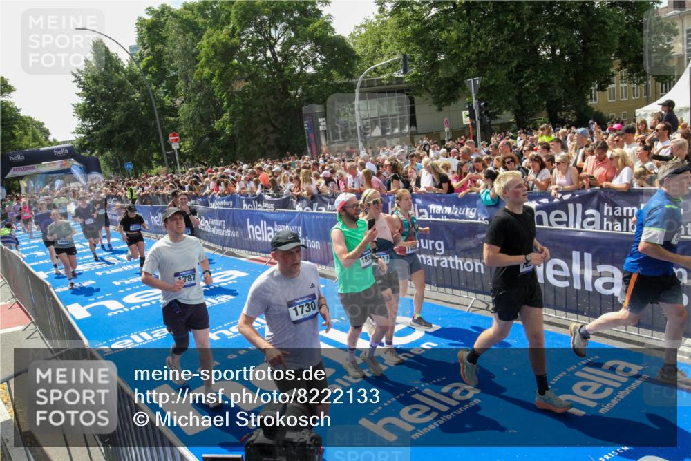 29.06.2025 - hella hamburg halbmarathon Michael Strokosch http://msf.ph/oto/8222133 29.06.2025 11:41:43 Ziel 1730, 1787, 3404, 6739, 7202, 7239, 8307, 8605, 8937, 10441, 10984, 14882, 15248, 15807, 17018, 18317, 18319, 18592 meine-sportfotos.de