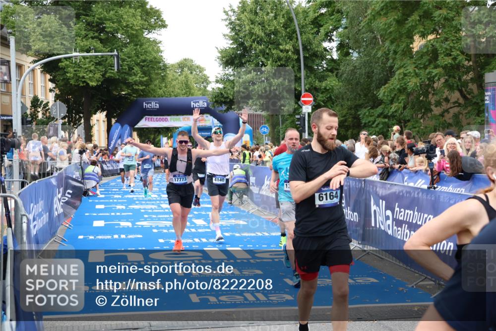 29.06.2025 - hella hamburg halbmarathon Zöllner http://msf.ph/oto/8222208 29.06.2025 10:52:27 Ziel 4140, 4587, 7178, 8371, 8661, 9876, 11791, 13015, 13211, 13707, 15144, 17773, 17997 meine-sportfotos.de