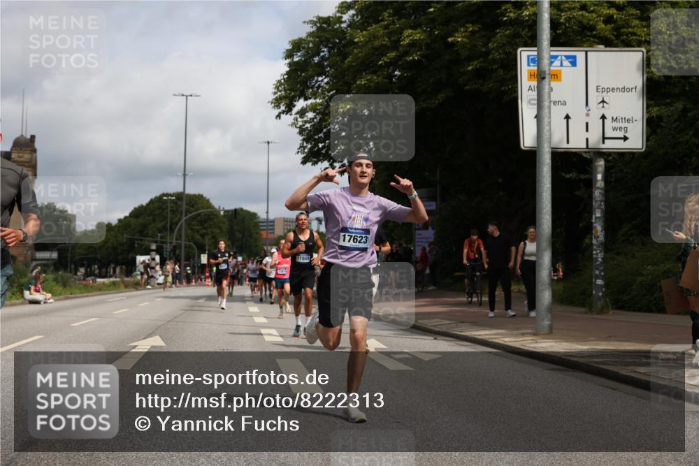 29.06.2025 - hella hamburg halbmarathon Yannick Fuchs http://msf.ph/oto/8222313 29.06.2025 10:33:09 20KM 1710, 2262, 2296, 2719, 2745, 2849, 3014, 3431, 4148, 5091, 5248, 6095, 6684, 7110, 8091, 10218, 11049, 11281, 11282, 11379, 12137, 12915, 13755, 14688, 14905, 15372, 16075, 16280, 17154, 17623, 17722, 18761, 19004 meine-sportfotos.de