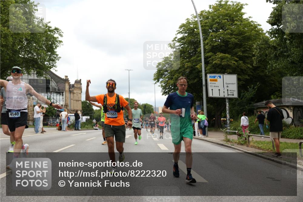 29.06.2025 - hella hamburg halbmarathon Yannick Fuchs http://msf.ph/oto/8222320 29.06.2025 10:46:10 20KM 2287, 2397, 2595, 4140, 4837, 5008, 5032, 5093, 5399, 5482, 6390, 7130, 7312, 7409, 7724, 7732, 8139, 8371, 8661, 8977, 9082, 9093, 9145, 9876, 10115, 11551, 12367, 12580, 13047, 13051, 13327, 14122, 14300, 14561, 15001, 15275, 15356, 15427, 15506, 15727, 15829, 15831, 16003, 16179, 16357, 16591, 17997, 18801, 18982 meine-sportfotos.de