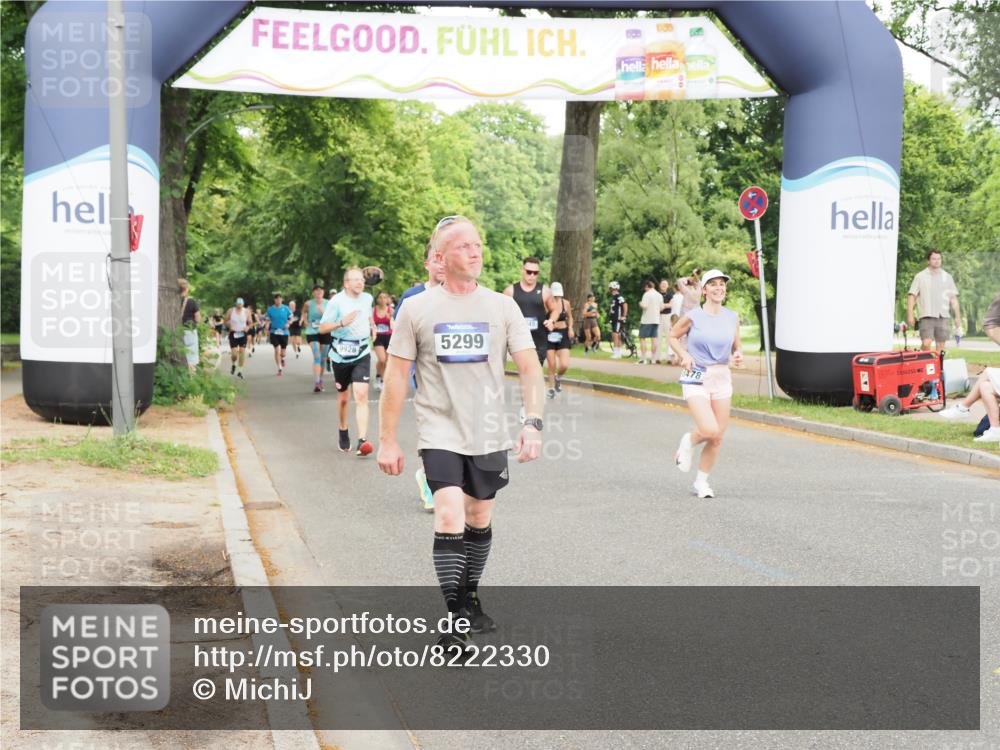 29.06.2025 - hella hamburg halbmarathon MichiJ http://msf.ph/oto/8222330 29.06.2025 10:48:50 Zwischen KM18-KM19 1726, 1823, 5299, 5305, 6602, 7636, 7658, 8045, 8730, 9928, 17383, 19242 meine-sportfotos.de