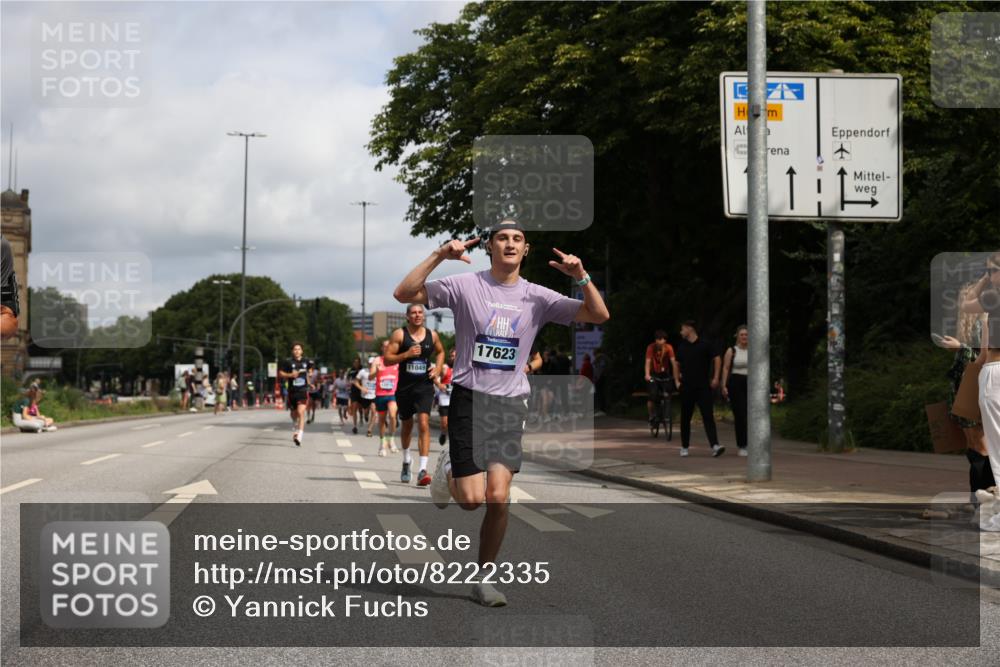29.06.2025 - hella hamburg halbmarathon Yannick Fuchs http://msf.ph/oto/8222335 29.06.2025 10:33:09 20KM 1710, 2262, 2296, 2719, 2745, 2849, 3014, 3431, 4148, 5091, 5248, 6095, 6684, 7110, 8091, 10218, 11049, 11281, 11282, 11379, 12137, 12915, 13755, 14688, 14905, 15372, 16075, 16280, 17154, 17623, 17722, 18761, 19004 meine-sportfotos.de