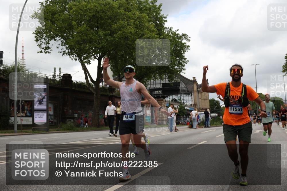 29.06.2025 - hella hamburg halbmarathon Yannick Fuchs http://msf.ph/oto/8222385 29.06.2025 10:46:10 20KM 2287, 2397, 2595, 4140, 4837, 5008, 5032, 5093, 5399, 5482, 6390, 7130, 7312, 7409, 7724, 7732, 8139, 8371, 8661, 8977, 9082, 9093, 9145, 9876, 10115, 11551, 12367, 12580, 13047, 13051, 13327, 14122, 14300, 14561, 15001, 15275, 15356, 15427, 15506, 15727, 15829, 15831, 16003, 16179, 16357, 16591, 17997, 18801, 18982 meine-sportfotos.de