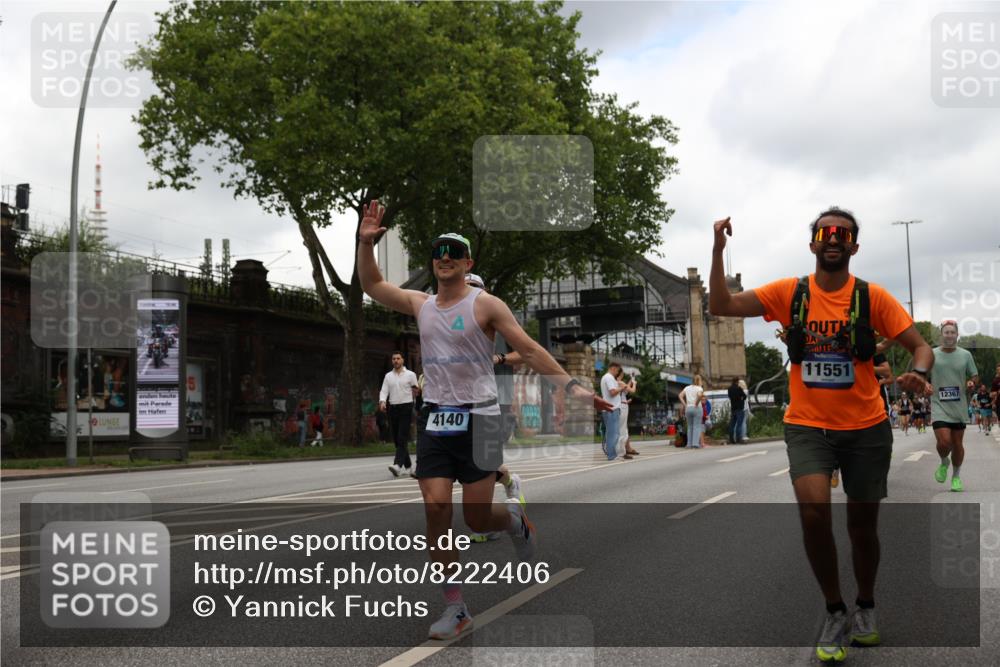 29.06.2025 - hella hamburg halbmarathon Yannick Fuchs http://msf.ph/oto/8222406 29.06.2025 10:46:10 20KM 2287, 2397, 2595, 4140, 4837, 5008, 5032, 5093, 5399, 5482, 6390, 7130, 7312, 7409, 7724, 7732, 8139, 8371, 8661, 8977, 9082, 9093, 9145, 9876, 10115, 11551, 12367, 12580, 13047, 13051, 13327, 14122, 14300, 14561, 15001, 15275, 15356, 15427, 15506, 15727, 15829, 15831, 16003, 16179, 16357, 16591, 17997, 18801, 18982 meine-sportfotos.de
