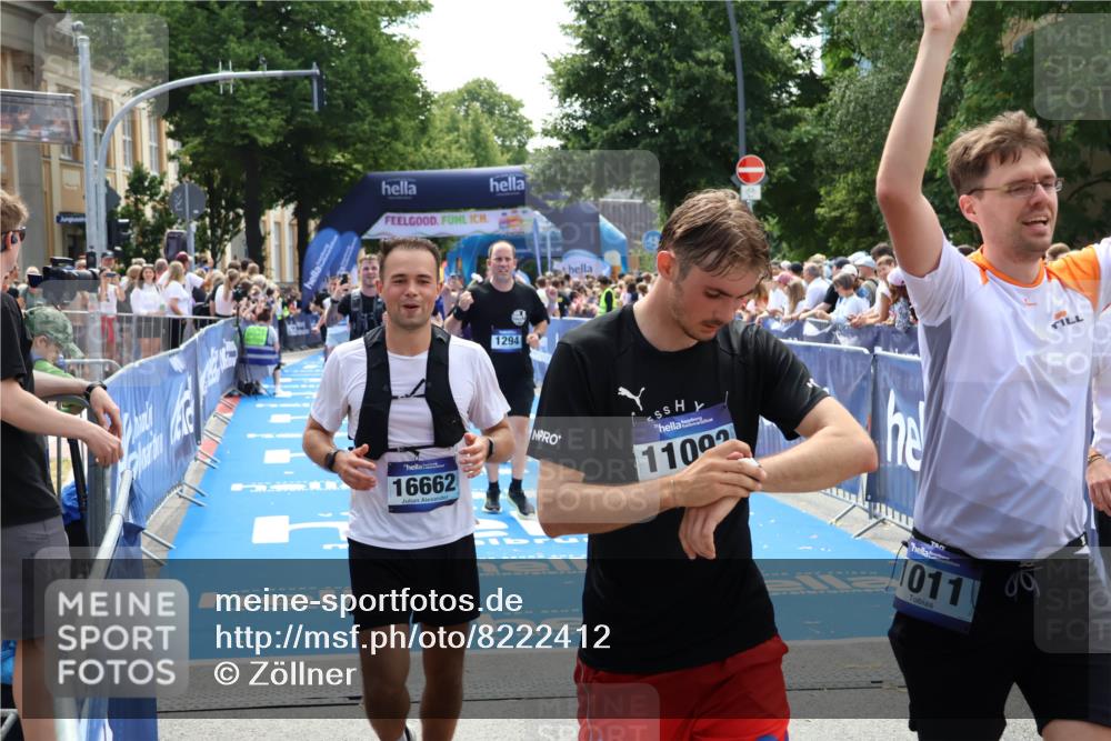 29.06.2025 - hella hamburg halbmarathon Zöllner http://msf.ph/oto/8222412 29.06.2025 11:27:05 Ziel 1294, 3768, 4877, 5178, 6270, 8799, 11117, 11981, 13382, 14155, 16662, 16801 meine-sportfotos.de