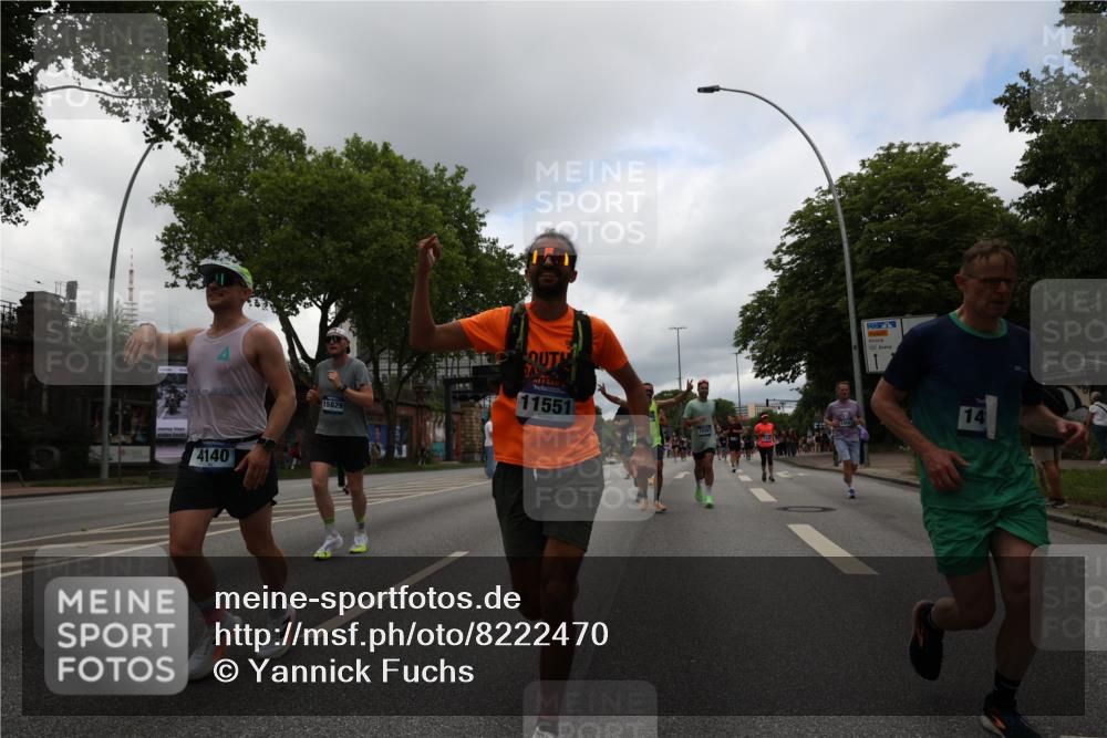 29.06.2025 - hella hamburg halbmarathon Yannick Fuchs http://msf.ph/oto/8222470 29.06.2025 10:46:11 20KM 2287, 2397, 2595, 4140, 4557, 4837, 5032, 5093, 5399, 5482, 6390, 7130, 7312, 7409, 7724, 7732, 8139, 8661, 8977, 9082, 9093, 9145, 9876, 10115, 11459, 11551, 12367, 12580, 13047, 13051, 13327, 14122, 14300, 14561, 15001, 15275, 15356, 15427, 15506, 15727, 15829, 15831, 16003, 16179, 16357, 16591, 17997, 18801, 18982 meine-sportfotos.de