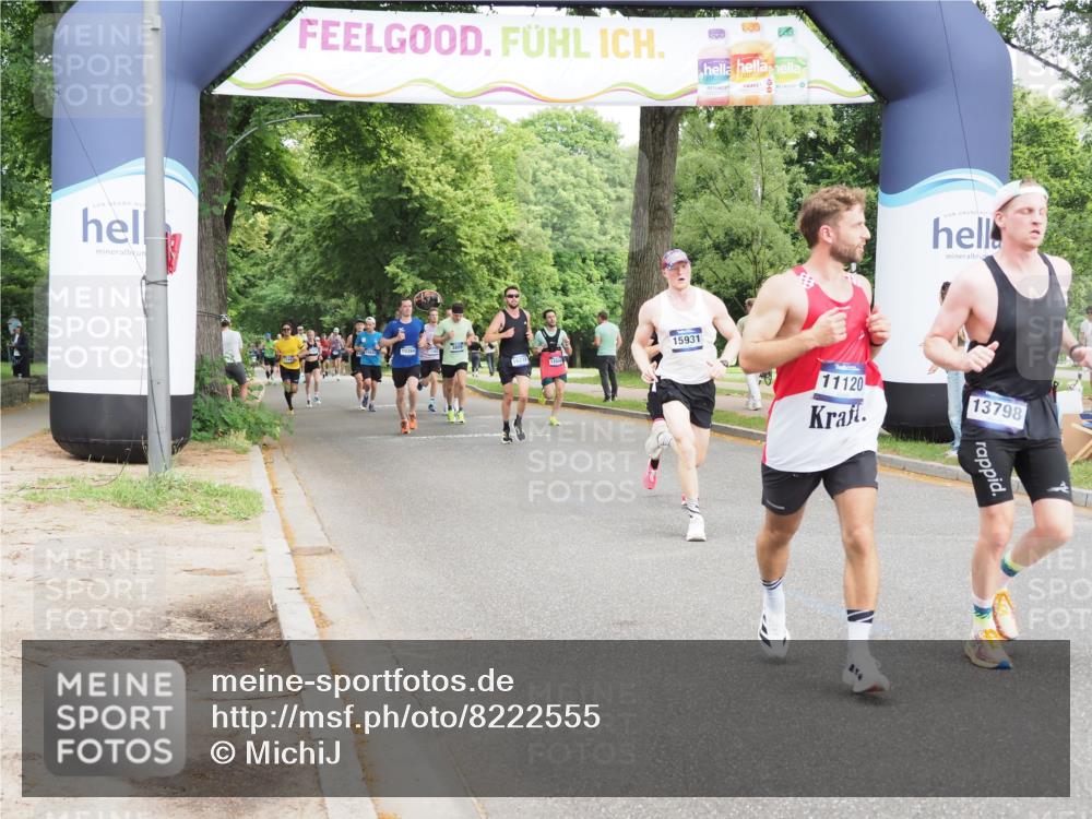 29.06.2025 - hella hamburg halbmarathon MichiJ http://msf.ph/oto/8222555 29.06.2025 10:24:38 Zwischen KM18-KM19 6704, 10477, 11120, 13798, 14622, 15348, 15931 meine-sportfotos.de