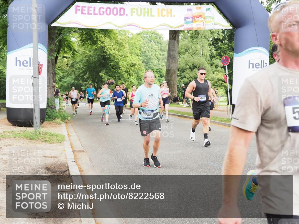 29.06.2025 - hella hamburg halbmarathon MichiJ http://msf.ph/oto/8222568 29.06.2025 10:48:52 Zwischen KM18-KM19 1674, 6602, 7636, 8045, 8478, 9928, 11968, 17383, 19242 meine-sportfotos.de
