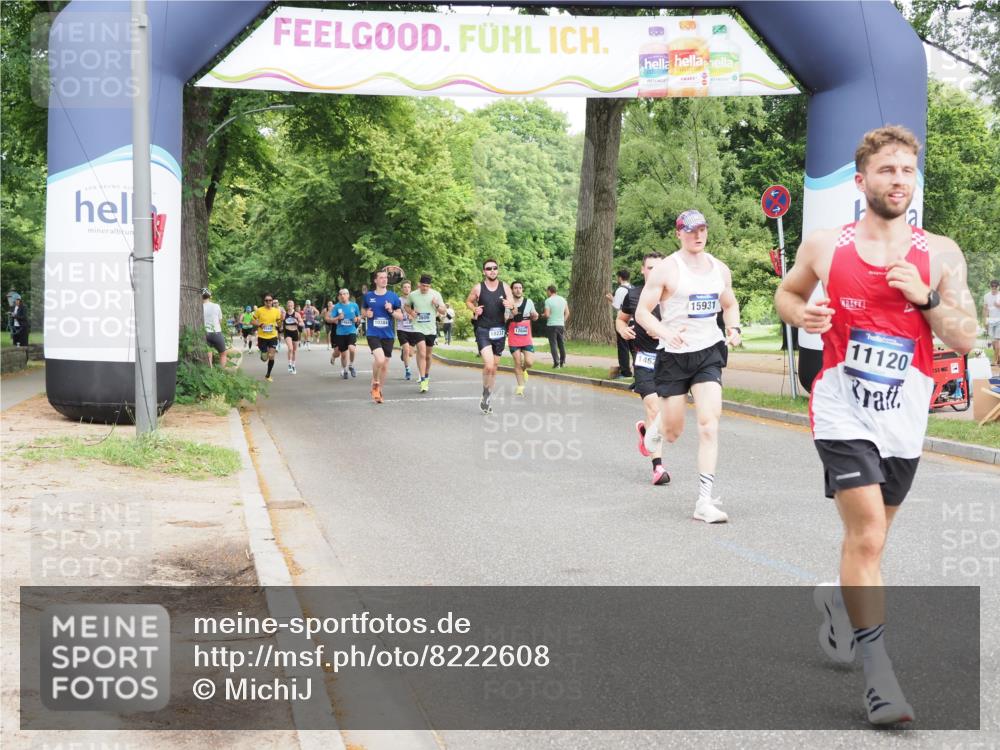 29.06.2025 - hella hamburg halbmarathon MichiJ http://msf.ph/oto/8222608 29.06.2025 10:24:38 Zwischen KM18-KM19 6704, 10477, 11120, 13798, 14622, 15348, 15931 meine-sportfotos.de