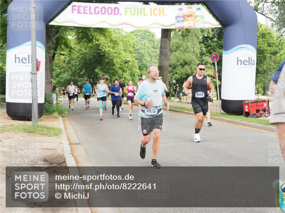 29.06.2025 - hella hamburg halbmarathon MichiJ http://msf.ph/oto/8222641 29.06.2025 10:48:53 Zwischen KM18-KM19 1674, 6602, 6752, 7636, 8045, 8478, 9928, 11968, 13868, 15859, 17383, 19242 meine-sportfotos.de