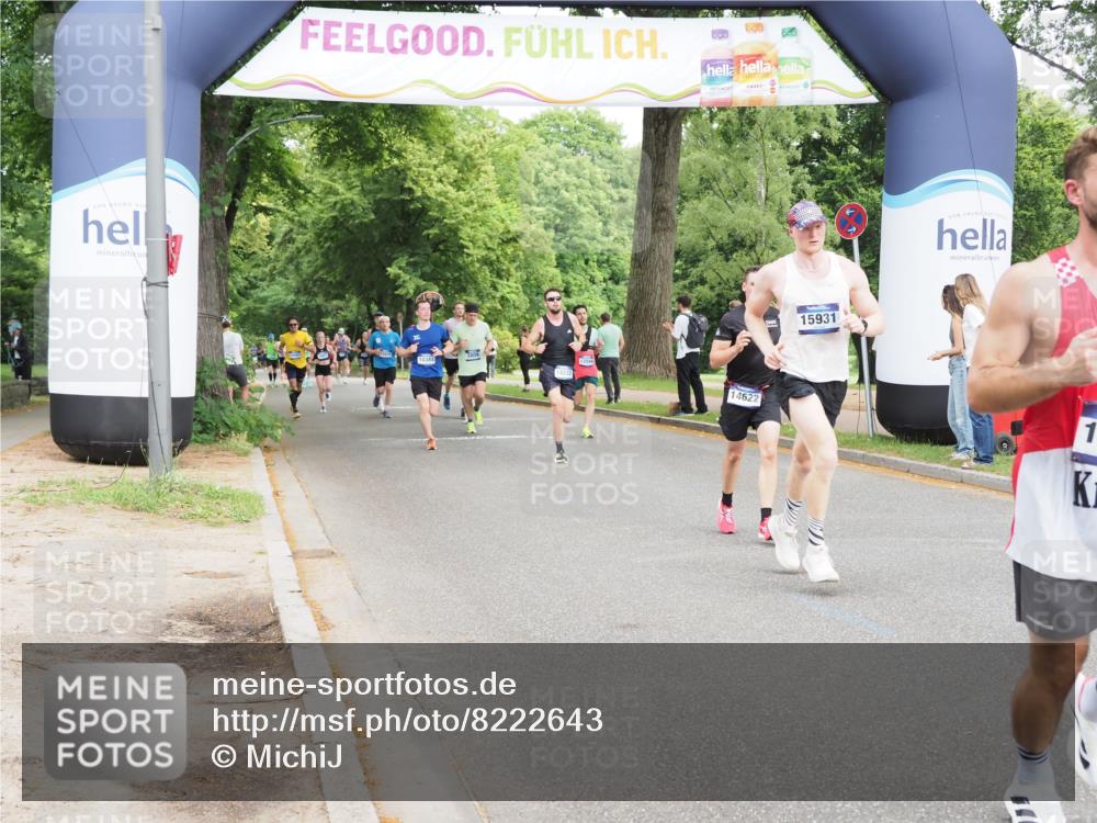 29.06.2025 - hella hamburg halbmarathon MichiJ http://msf.ph/oto/8222643 29.06.2025 10:24:38 Zwischen KM18-KM19 6704, 10477, 11120, 13798, 14622, 15348, 15931 meine-sportfotos.de