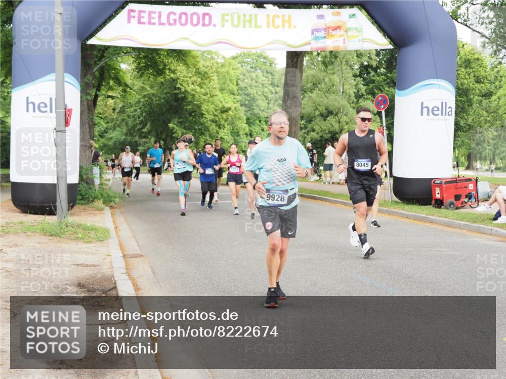 29.06.2025 - hella hamburg halbmarathon MichiJ http://msf.ph/oto/8222674 29.06.2025 10:48:53 Zwischen KM18-KM19 1674, 6602, 6752, 7636, 8045, 8478, 9928, 11968, 13868, 15859, 17383, 19242 meine-sportfotos.de