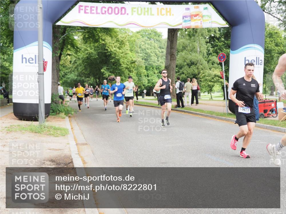 29.06.2025 - hella hamburg halbmarathon MichiJ http://msf.ph/oto/8222801 29.06.2025 10:24:39 Zwischen KM18-KM19 6704, 10477, 11120, 13798, 14622, 15348, 15931 meine-sportfotos.de