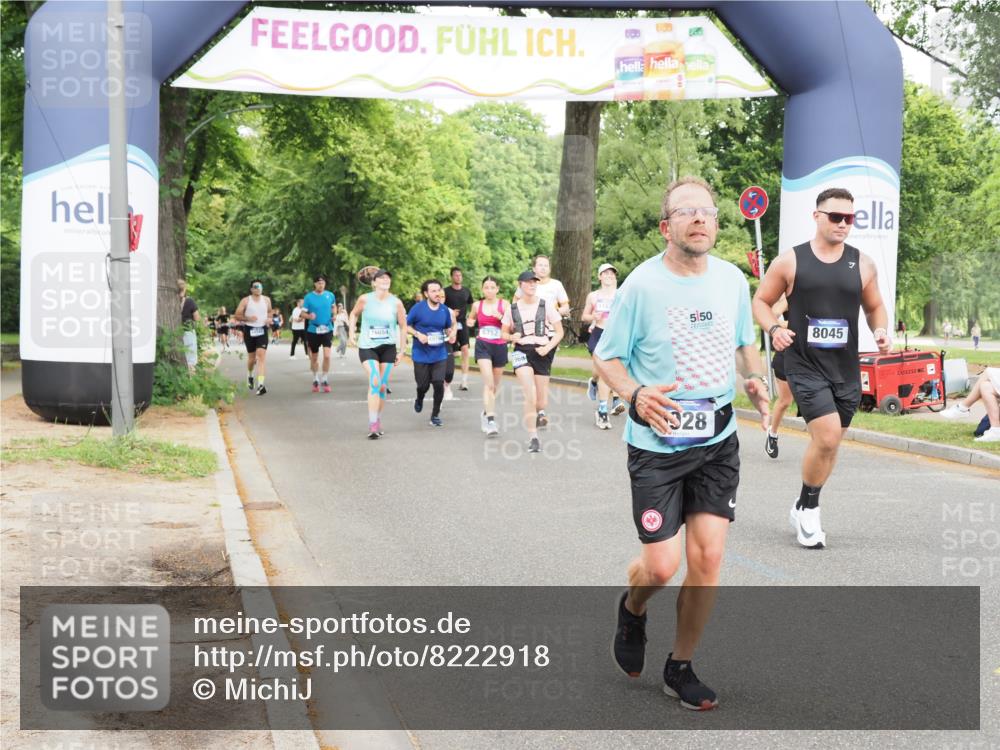 29.06.2025 - hella hamburg halbmarathon MichiJ http://msf.ph/oto/8222918 29.06.2025 10:48:53 Zwischen KM18-KM19 1674, 6602, 6752, 7636, 8045, 8478, 9928, 11968, 13868, 15859, 17383, 19242 meine-sportfotos.de