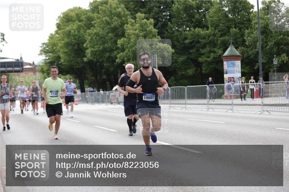 29.06.2025 - hella hamburg halbmarathon Jannik Wohlers http://msf.ph/oto/8223056 29.06.2025 10:27:29 Lombardsbrücke 1148, 2080, 3389, 5177, 5847, 6632, 7497, 7978, 9567, 9688, 11692, 11739, 12780, 12823, 13043, 13860, 15607, 15608, 16569, 16804, 16838, 18301, 18626 meine-sportfotos.de