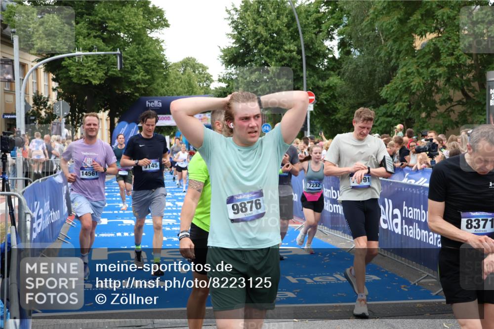 29.06.2025 - hella hamburg halbmarathon Zöllner http://msf.ph/oto/8223125 29.06.2025 10:52:36 Ziel 2670, 3715, 3952, 6561, 6562, 7178, 7232, 9145, 9739, 11689, 11791, 12450, 13051, 13301, 14561, 15001, 15980, 18982 meine-sportfotos.de