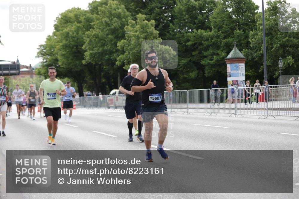 29.06.2025 - hella hamburg halbmarathon Jannik Wohlers http://msf.ph/oto/8223161 29.06.2025 10:27:29 Lombardsbrücke 1148, 2080, 3389, 5177, 5847, 6632, 7497, 7978, 9567, 9688, 11692, 11739, 12780, 12823, 13043, 13860, 15607, 15608, 16569, 16804, 16838, 18301, 18626 meine-sportfotos.de