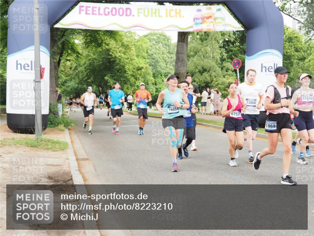 29.06.2025 - hella hamburg halbmarathon MichiJ http://msf.ph/oto/8223210 29.06.2025 10:48:56 Zwischen KM18-KM19 1674, 4095, 6674, 6752, 8045, 8478, 9928, 10766, 11670, 11968, 13699, 13868, 14456, 15859, 16654, 17136, 19242 meine-sportfotos.de