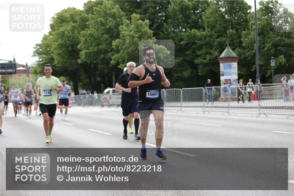 29.06.2025 - hella hamburg halbmarathon Jannik Wohlers http://msf.ph/oto/8223218 29.06.2025 10:27:29 Lombardsbrücke 1148, 2080, 3389, 5177, 5847, 6632, 7497, 7978, 9567, 9688, 11692, 11739, 12780, 12823, 13043, 13860, 15607, 15608, 16569, 16804, 16838, 18301, 18626 meine-sportfotos.de