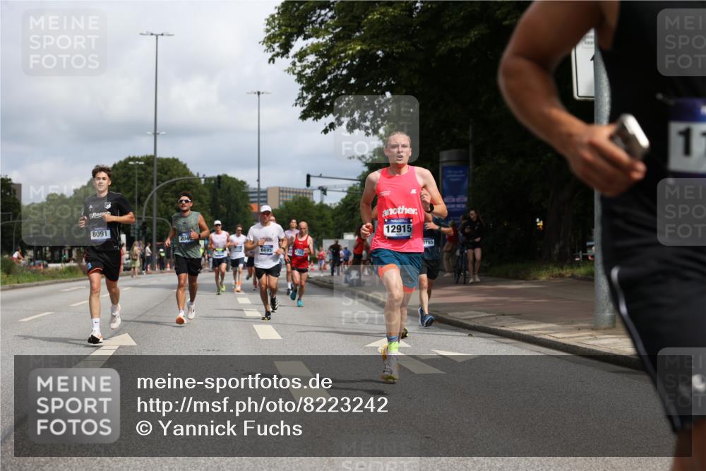 29.06.2025 - hella hamburg halbmarathon Yannick Fuchs http://msf.ph/oto/8223242 29.06.2025 10:33:12 20KM 1710, 2262, 2296, 2719, 2745, 2849, 3014, 3431, 4148, 5091, 5248, 6095, 6684, 7110, 8091, 9403, 10218, 11049, 11055, 11281, 11282, 11379, 12137, 12915, 13755, 13800, 14905, 15372, 16075, 16280, 17154, 17623, 17646, 17722, 18761, 19004, 19151 meine-sportfotos.de