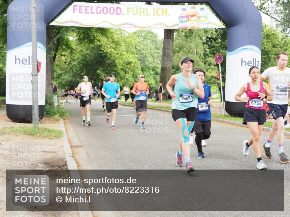 29.06.2025 - hella hamburg halbmarathon MichiJ http://msf.ph/oto/8223316 29.06.2025 10:48:57 Zwischen KM18-KM19 1674, 4095, 6674, 6752, 8045, 8478, 9928, 10766, 11670, 11968, 13699, 13868, 14456, 15859, 16654, 17136 meine-sportfotos.de