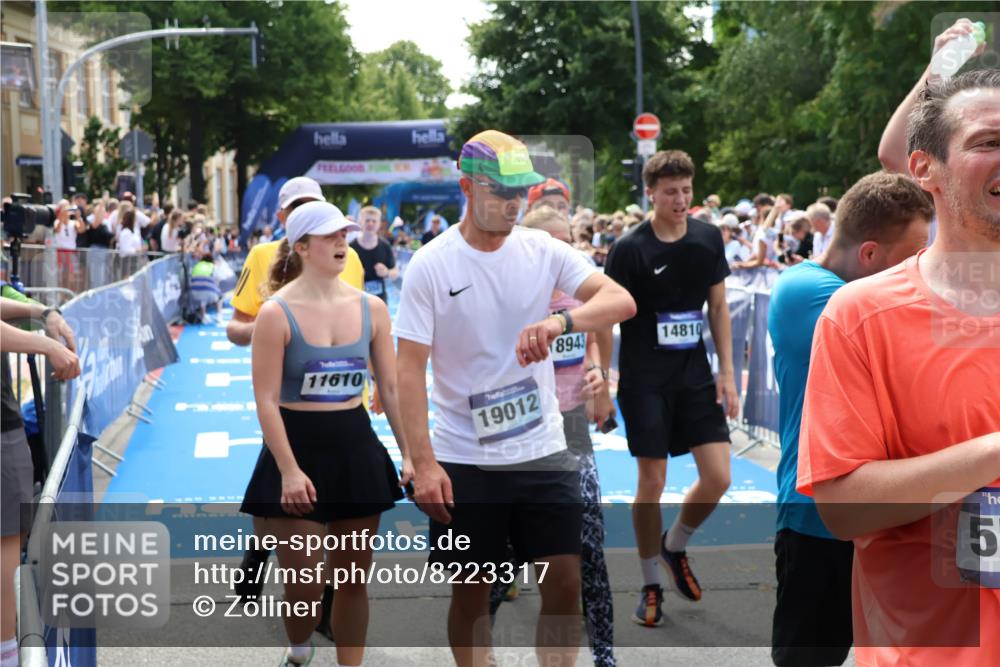 29.06.2025 - hella hamburg halbmarathon Zöllner http://msf.ph/oto/8223317 29.06.2025 11:27:26 Ziel 2305, 4194, 4350, 5793, 8124, 9062, 10039, 14029, 14810, 17034, 17853, 18170 meine-sportfotos.de