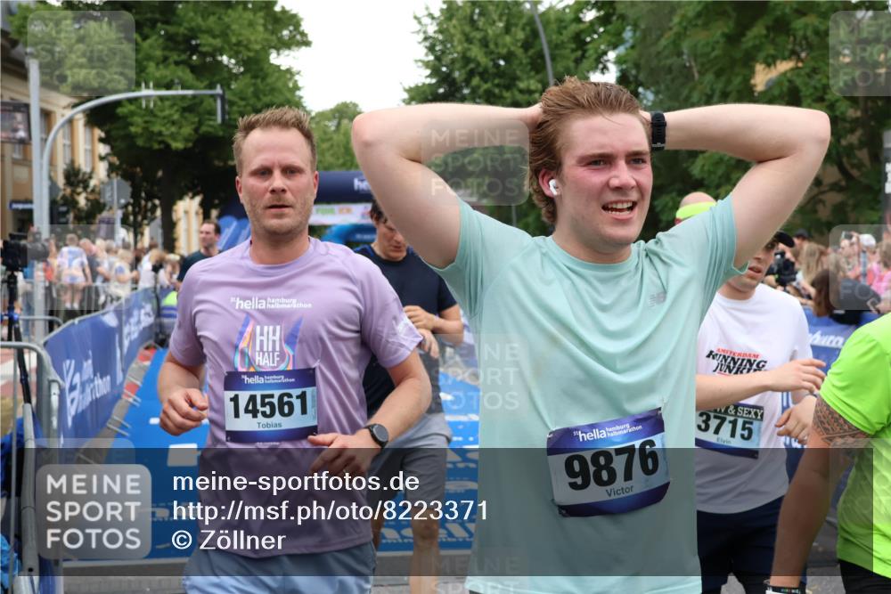 29.06.2025 - hella hamburg halbmarathon Zöllner http://msf.ph/oto/8223371 29.06.2025 10:52:38 Ziel 2346, 2670, 3952, 6561, 6562, 7232, 9739, 10115, 11689, 12450, 13051, 13301, 15001, 15980, 18982 meine-sportfotos.de