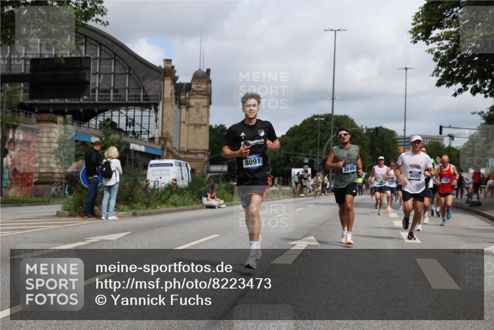 29.06.2025 - hella hamburg halbmarathon Yannick Fuchs http://msf.ph/oto/8223473 29.06.2025 10:33:13 20KM 1710, 2262, 2296, 2719, 2745, 2849, 2980, 3014, 3431, 4148, 5091, 5248, 6095, 6684, 7110, 8091, 9403, 10218, 11049, 11055, 11281, 11282, 11379, 12137, 12915, 13755, 13800, 14905, 15372, 16075, 16280, 17154, 17623, 17646, 17722, 18761, 19004, 19151 meine-sportfotos.de