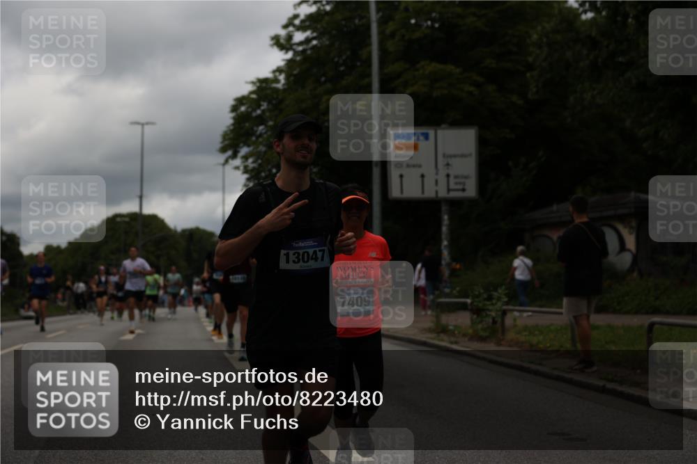 29.06.2025 - hella hamburg halbmarathon Yannick Fuchs http://msf.ph/oto/8223480 29.06.2025 10:46:15 20KM 2287, 2595, 4140, 4557, 4558, 4837, 5032, 5093, 5116, 5378, 5399, 5482, 6164, 6390, 6561, 6562, 7130, 7312, 7409, 7724, 7732, 7896, 8139, 8661, 8720, 8977, 9082, 9093, 9145, 9876, 10115, 11459, 11551, 12367, 13047, 13051, 13327, 14122, 14300, 14561, 15001, 15144, 15275, 15427, 15506, 15690, 15829, 16003, 16179, 16357, 16591, 18801 meine-sportfotos.de