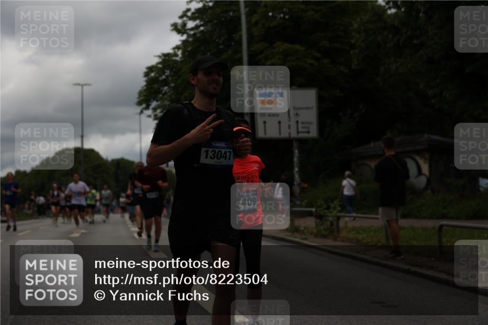 29.06.2025 - hella hamburg halbmarathon Yannick Fuchs http://msf.ph/oto/8223504 29.06.2025 10:46:15 20KM 2287, 2595, 4140, 4557, 4558, 4837, 5032, 5093, 5116, 5378, 5399, 5482, 6164, 6390, 6561, 6562, 7130, 7312, 7409, 7724, 7732, 7896, 8139, 8661, 8720, 8977, 9082, 9093, 9145, 9876, 10115, 11459, 11551, 12367, 13047, 13051, 13327, 14122, 14300, 14561, 15001, 15144, 15275, 15427, 15506, 15690, 15829, 16003, 16179, 16357, 16591, 18801 meine-sportfotos.de
