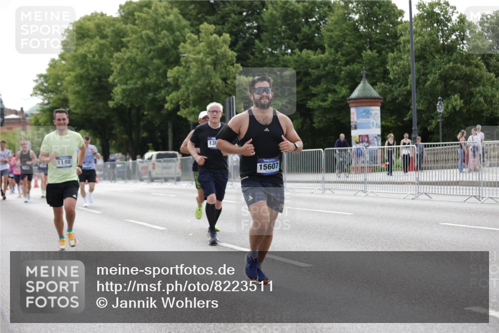 29.06.2025 - hella hamburg halbmarathon Jannik Wohlers http://msf.ph/oto/8223511 29.06.2025 10:27:29 Lombardsbrücke 1148, 2080, 3389, 5177, 5847, 6632, 7497, 7978, 9567, 9688, 11692, 11739, 12780, 12823, 13043, 13860, 15607, 15608, 16569, 16804, 16838, 18301, 18626 meine-sportfotos.de