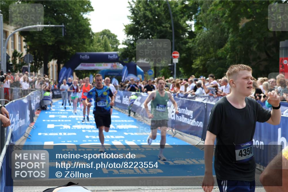 29.06.2025 - hella hamburg halbmarathon Zöllner http://msf.ph/oto/8223554 29.06.2025 11:27:31 Ziel 2249, 2305, 4161, 4194, 5061, 5793, 8124, 8146, 14029, 14105, 16171, 18170 meine-sportfotos.de