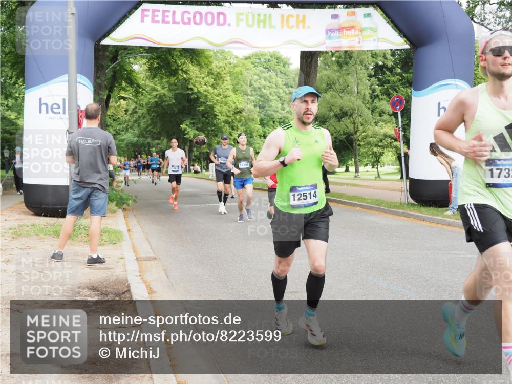 29.06.2025 - hella hamburg halbmarathon MichiJ http://msf.ph/oto/8223599 29.06.2025 10:24:51 Zwischen KM18-KM19 3843, 10877, 12462, 12514, 15701, 15959, 18259, 18841 meine-sportfotos.de